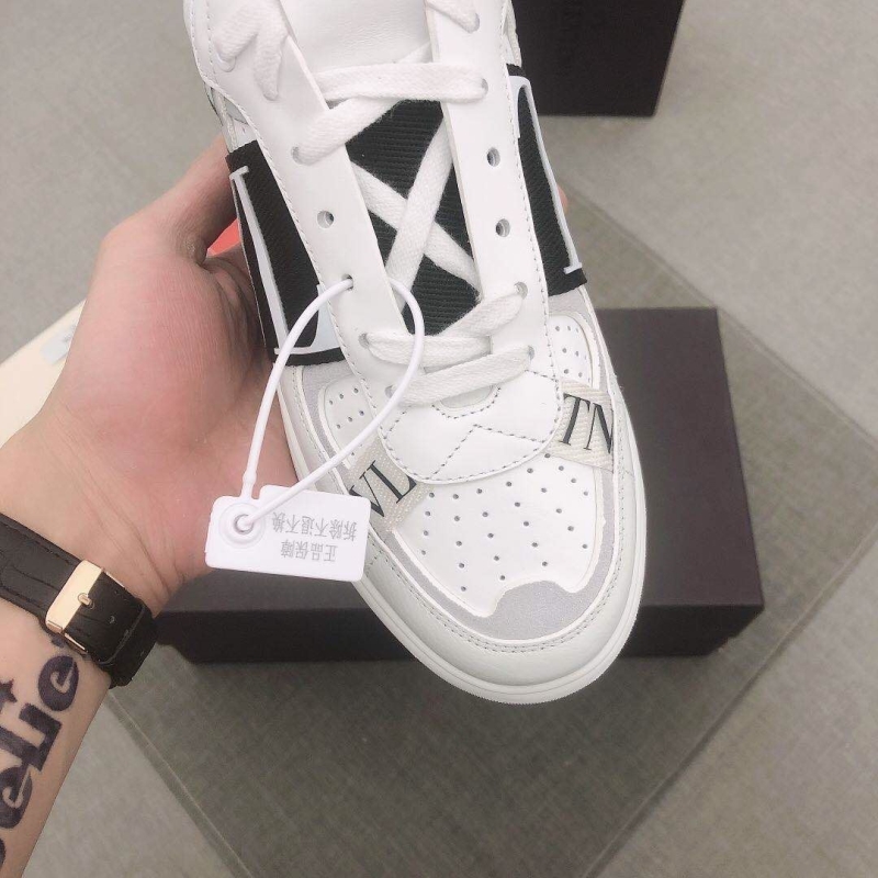 Valentino Sneakers